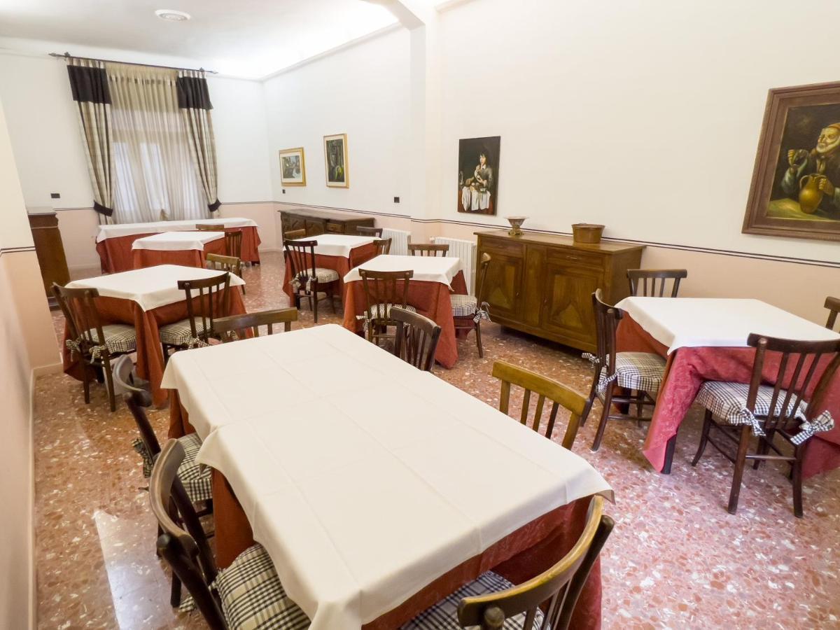 Monte Marsicano Hotel Pescasseroli Kültér fotó